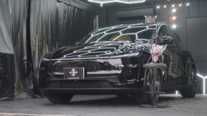 【群馬県高崎市】新車 テスラ Model Y フルパックダイヤモンドコーティング施工｜GARACORT BASE